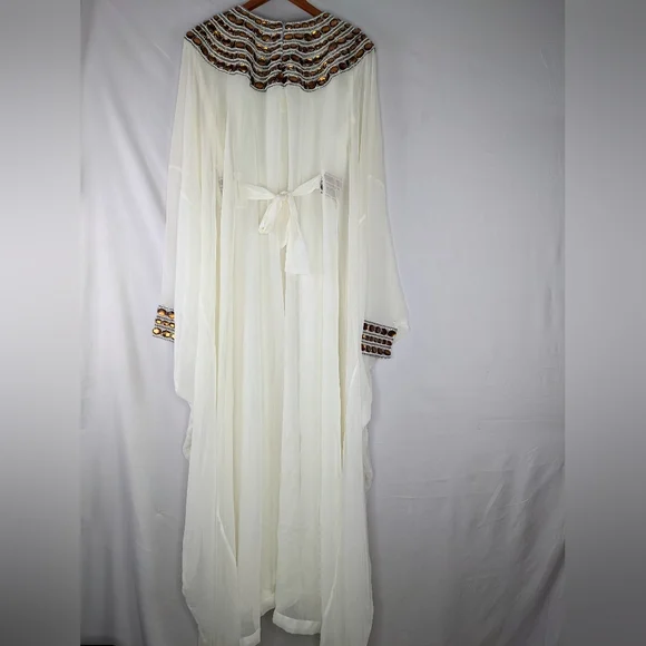 NWOT, BEAUTIFUL EMBELLISHED KAFTAN SIZE XL. - Picture 10 of 11